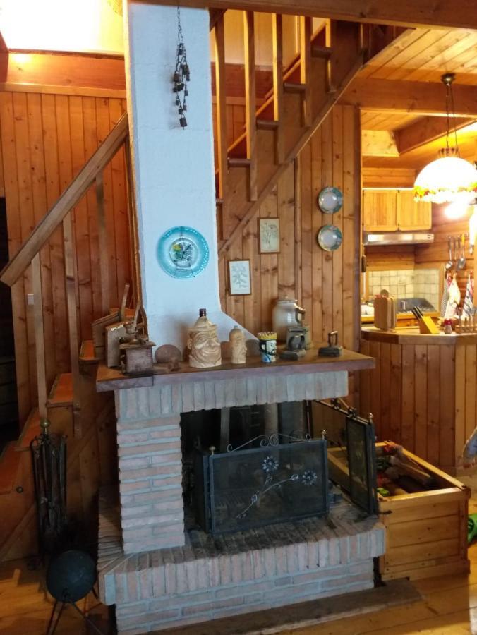 فيلا Lama Mocognoفي Uno Chalet Nel Bosco المظهر الخارجي الصورة
